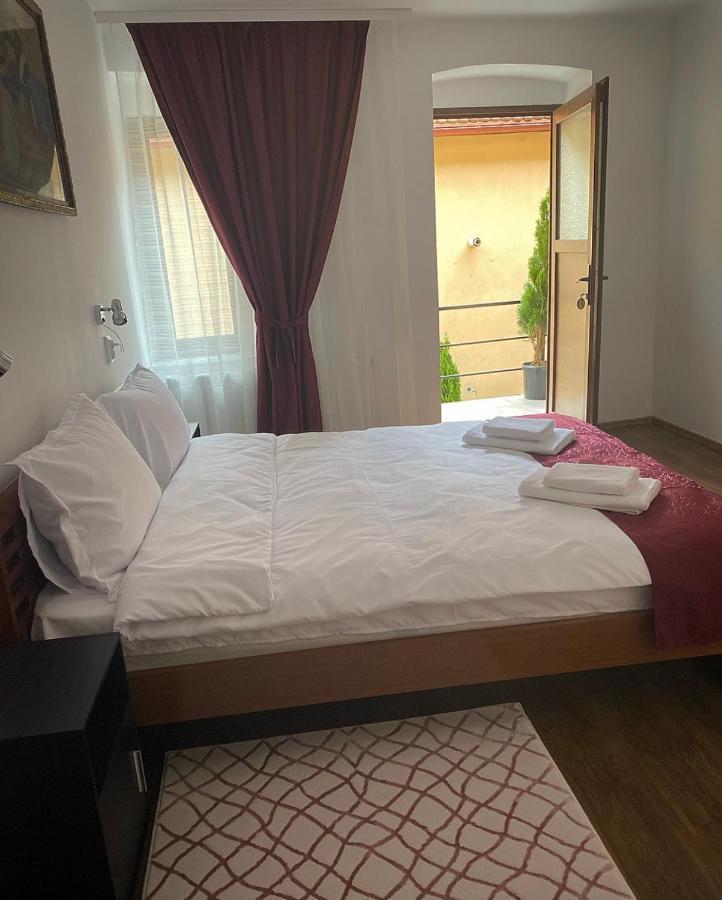 Ullysses Guest House Braszów Zewnętrze zdjęcie